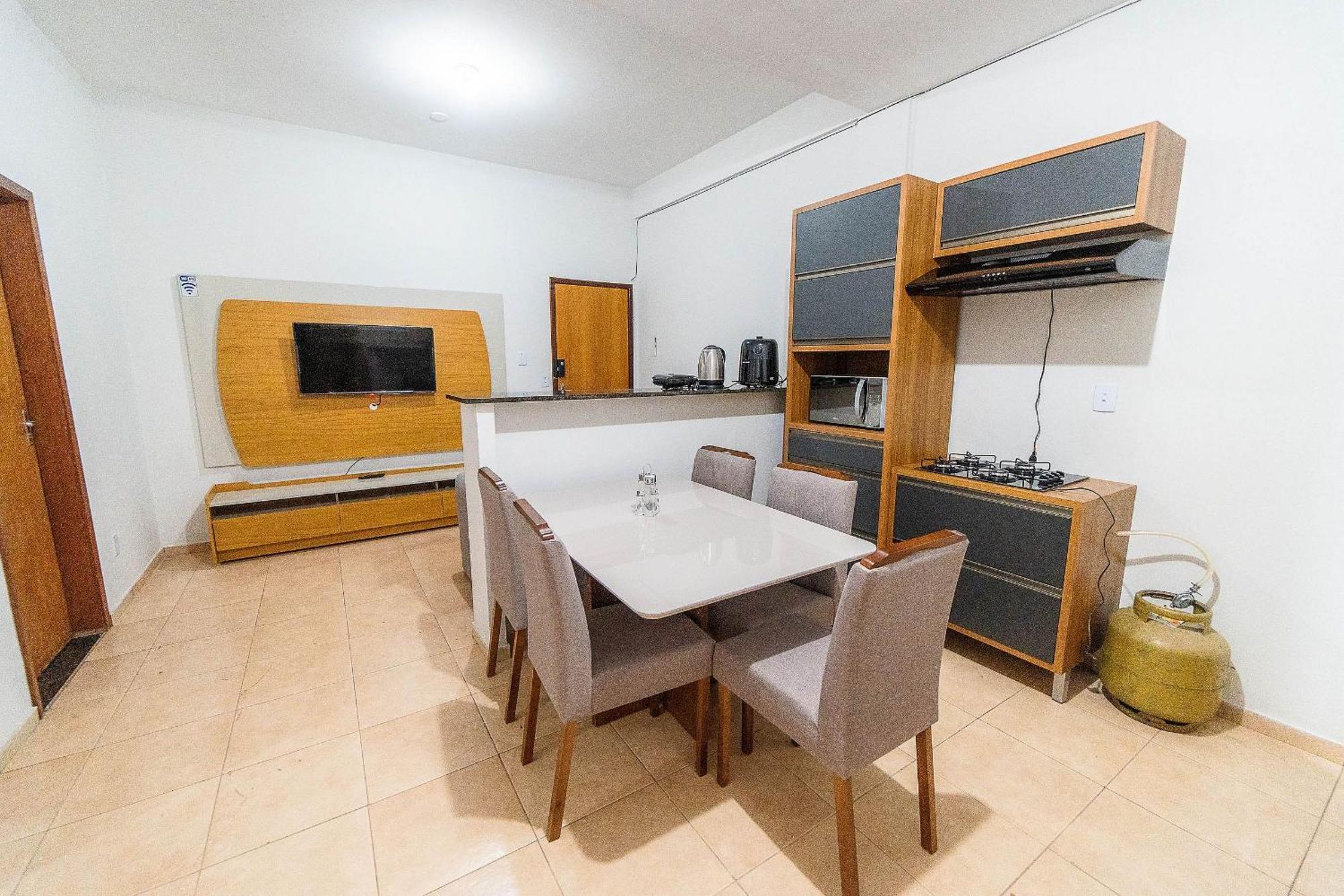 Apartamentos 2 Qtos C/Suite ,Cozinha Completa, Wi-Fi 1Giga, Jr Catito Brasília Luaran gambar